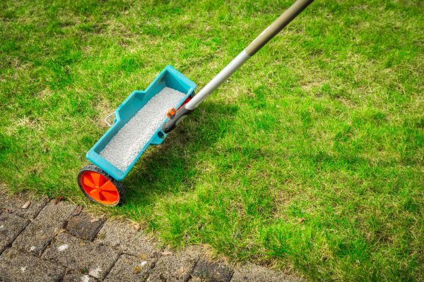 Cost of Commercial Lawn Treatment in Warner Robins